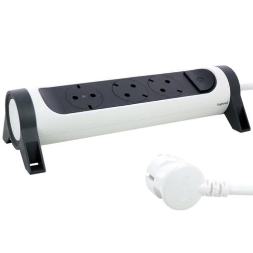 Legrand - Rotating and Fixable Multi-Outlet Extension 3 Sockets - 1.5 Meters Cable